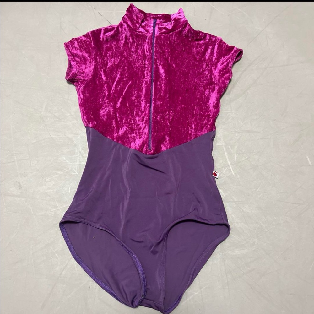 Yumiko duo velvet leotard Jessica